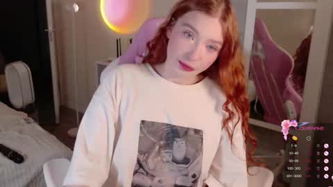 Snapshot of cinnabongirls chatting on 01/16/26, 06:23 Maddy online show from 01/16/26, 06:23