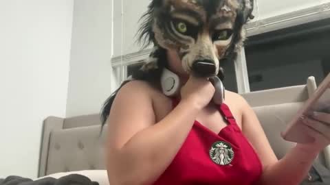 Snapshot of cinnanicos chatting on 09/25/25, 06:39 Nicky online show from 09/25/25, 06:39