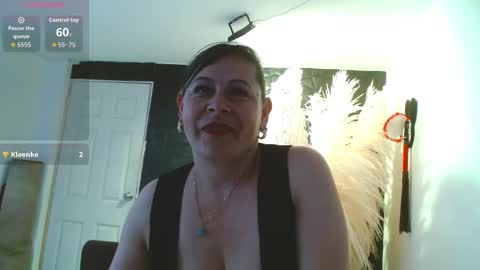 cinthia1609 online show from 10/15/25, 09:04