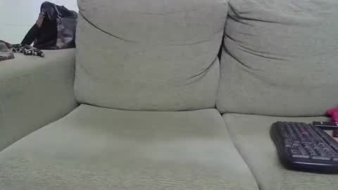 Snapshot of cinthia2525 chatting on 11/15/25, 09:28 cinthia2525 online show from 11/15/25, 09:28