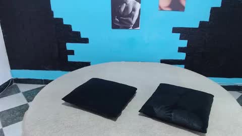 Cinthya online show from 09/11/25, 06:19