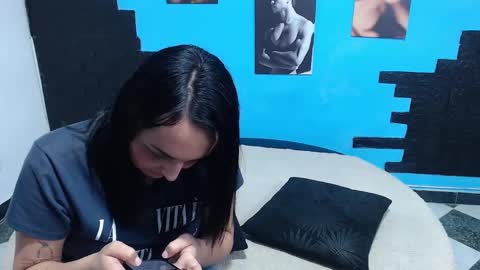 Cinthya online show from 10/07/25, 06:16