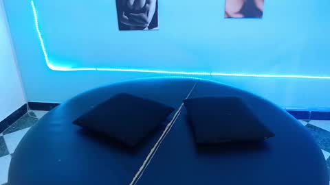 Cinthya online show from 02/13/26, 06:37