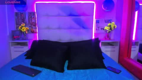 cinthya_walker1 online show from 05/29/26, 01:20