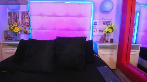 cinthya_walker1 online show from 06/07/26, 01:48