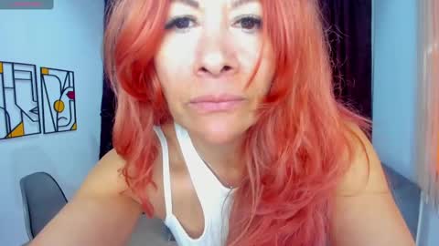 Snapshot of cintiagreyx chatting on 03/12/25, 02:45 CINTIA online show from 03/12/25, 02:45