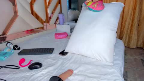 Cintia online show from 10/03/25, 12:24