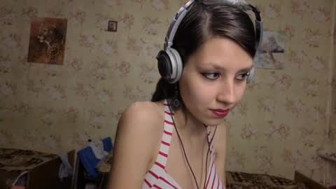 Lisa Salivan online show from 10/30/25, 10:06