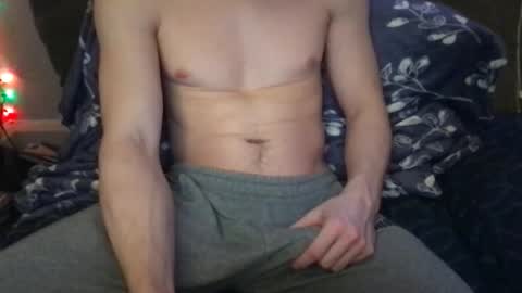 Snapshot of circumsizedbandit chatting on 01/13/26, 12:27 circumsizedbandit online show from 01/13/26, 12:27