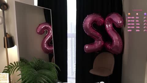 Sandy online show from 12/14/25, 12:43