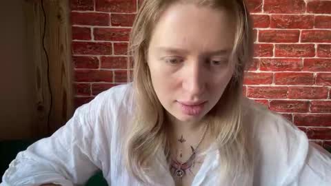 citrusblissss online show from 10/14/25, 02:23