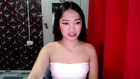 citygirl_squirtx online show from 09/19/25, 12:12