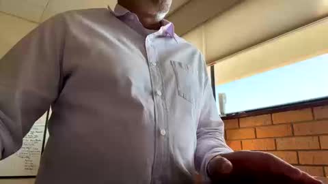 Snapshot of cj3d2 chatting on 10/20/25, 07:14 Cjd32 online show from 10/20/25, 07:14