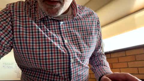 Snapshot of cj3d2 chatting on 10/27/25, 07:40 Cjd32 online show from 10/27/25, 07:40