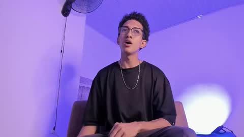 Snapshot of cj_davis1 chatting on 01/05/26, 07:28 cj_davis1 online show from 01/05/26, 07:28