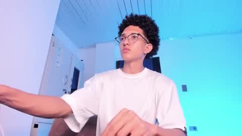 cj_davis1 online show from 06/21/26, 02:47