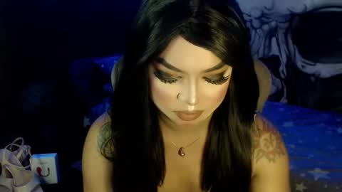 QUEEN CESS online show from 11/08/25, 03:18