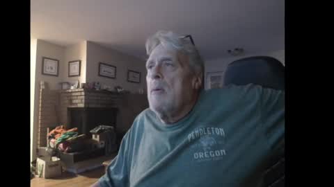 Snapshot of cjscout chatting on 12/12/24, 06:14 cjscout online show from 12/12/24, 06:14