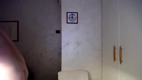 clacock online show from 12/17/25, 02:34