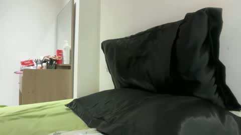 Snapshot of claire_siroksi chatting on 04/08/26, 03:34 claire_siroksi online show from 04/08/26, 03:34