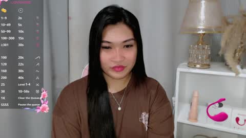 Snapshot of claire_wntr chatting on 06/26/26, 05:01 CLAIRE online show from 06/26/26, 05:01