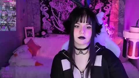 Claire Faers online show from 11/24/25, 05:56