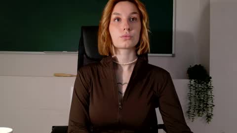 Claire online show from 05/10/26, 03:06
