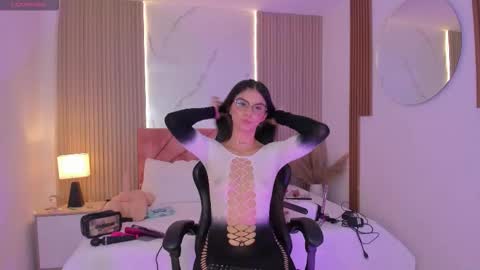 clairemillerx online show from 03/26/26, 08:14