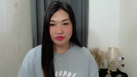 CLAIRE online show from 10/11/25, 07:07