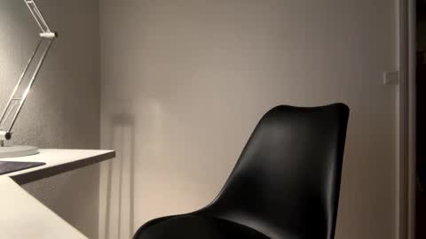 Snapshot of clamshive7 chatting on 11/05/25, 02:44 clamshive7 online show from 11/05/25, 02:44