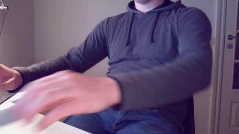 Snapshot of clamshive7 chatting on 01/18/26, 04:16 clamshive7 online show from 01/18/26, 04:16