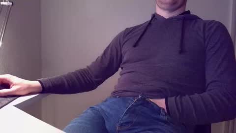 Snapshot of clamshive7 chatting on 01/18/26, 04:22 clamshive7 online show from 01/18/26, 04:22