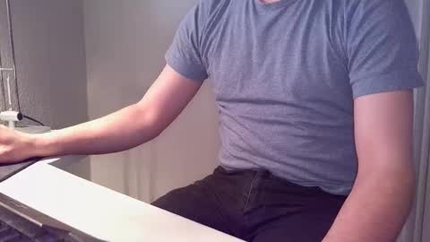 Snapshot of clamshive7 chatting on 03/07/26, 01:08 clamshive7 online show from 03/07/26, 01:08