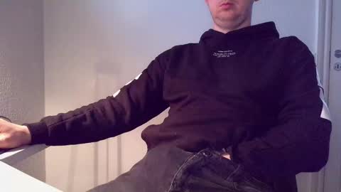 clamshive7 online show from 05/14/26, 01:18