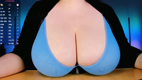 Snapshot of clara4love chatting on 12/21/24, 03:36 Clara online show from 12/21/24, 03:36