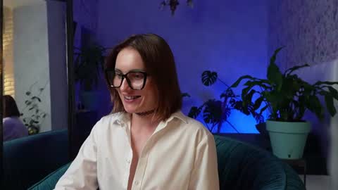 Snapshot of clara_bendover chatting on 07/03/26, 06:47 Clara online show from 07/03/26, 06:47