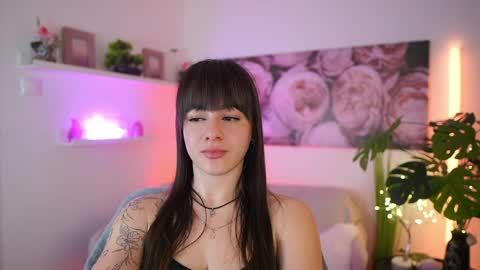 Snapshot of clara_dee_ chatting on 04/02/26, 08:34 Clara online show from 04/02/26, 08:34