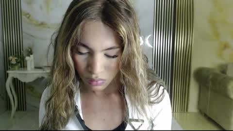 Snapshot of clara_evans_s chatting on 09/10/25, 08:31 Clara online show from 09/10/25, 08:31