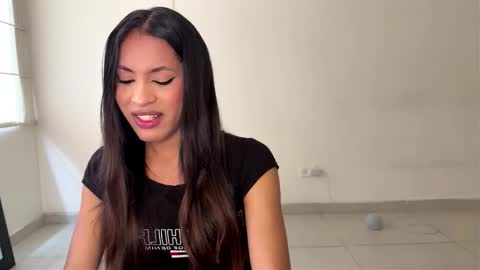 Snapshot of clara_evans_s chatting on 02/13/26, 09:33 Clara online show from 02/13/26, 09:33