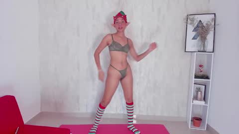 Clara  online show from 12/21/24, 09:44