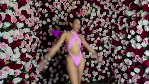 Clara  online show from 12/23/24, 03:40