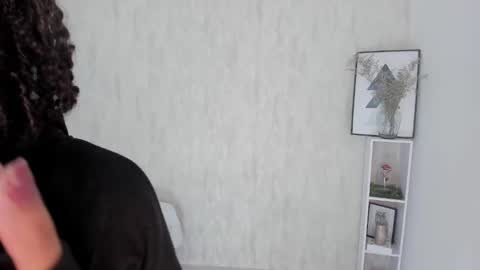 Clara  online show from 12/26/24, 07:24