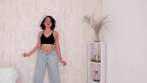 Clara  online show from 01/09/25, 09:16