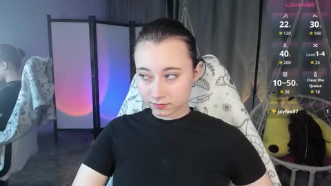 Snapshot of clarabenson chatting on 09/30/25, 05:29 clarabenson online show from 09/30/25, 05:29