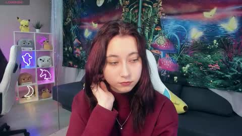 Snapshot of clarabenson chatting on 10/19/25, 06:19 clarabenson online show from 10/19/25, 06:19