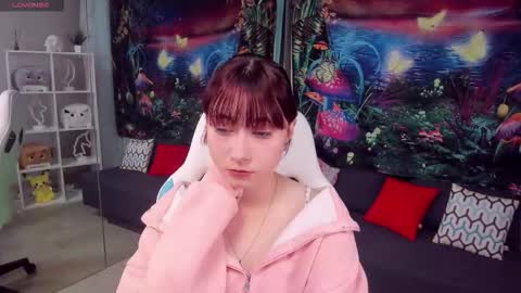 Snapshot of clarabenson chatting on 11/21/25, 06:50 clarabenson online show from 11/21/25, 06:50