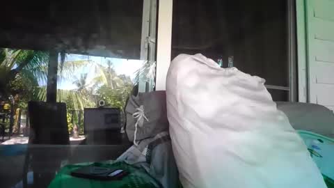 Snapshot of claralafontaine chatting on 04/12/26, 03:22 claralafontaine online show from 04/12/26, 03:22