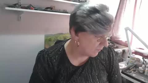 Snapshot of clarem chatting on 02/27/26, 02:06 clare nylons online show from 02/27/26, 02:06