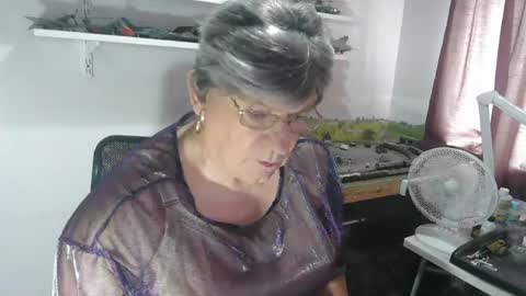 Snapshot of clarem chatting on 07/23/26, 11:30 clare nylons online show from 07/23/26, 11:30