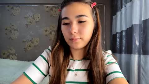 Yuna online show from 10/13/25, 08:36